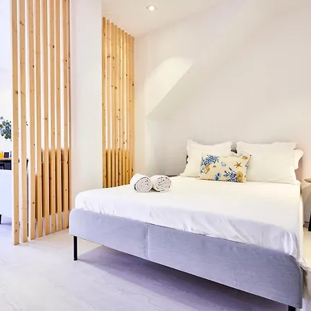 Apartment Altido Stylish Studio For Great Holidays In *